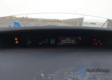 2013 Toyota Prius Two из США, поврежденный, VIN JTDKN3DU4D5701982
